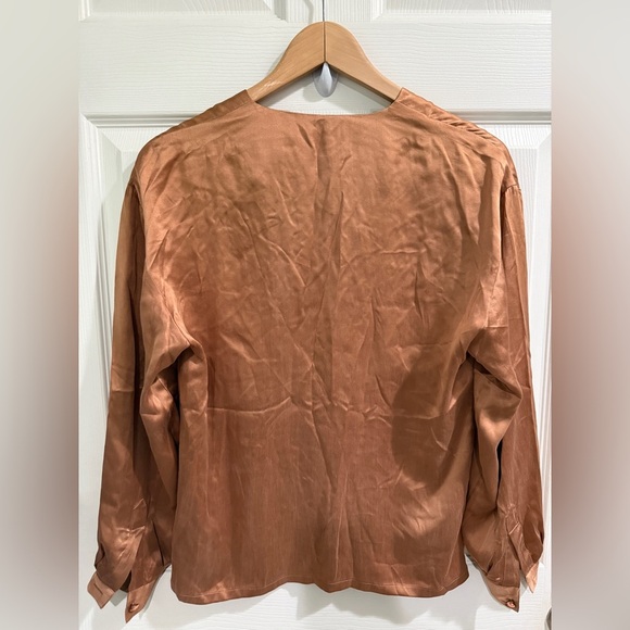 Dana Buchman Copper 100% Silk Top Fabric buttons - Picture 6 of 7